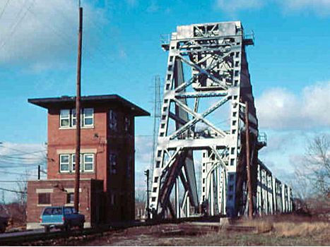 PM Saginaw River Bridge and Tower - 1983